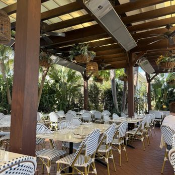 The Dock at Crayton Cove - Seafood Near Me - Naples, Florida