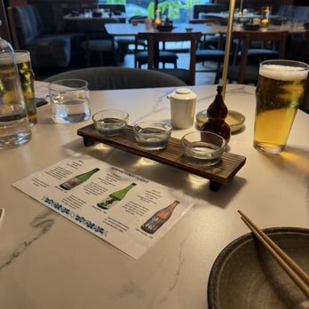 855 Aloha - Sake Flight - Japanese Near Me - Honolulu, Hawaii