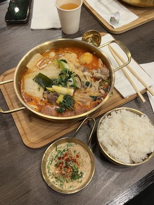 Tasty Pot by null