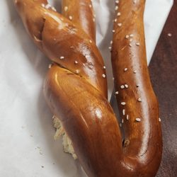Billy's Tasty Pretzels & Wraps - Plain pretzels