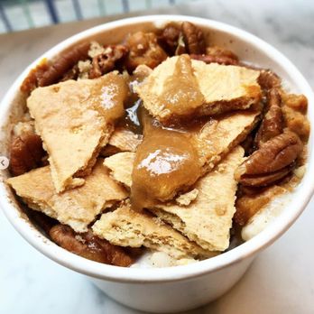 Oatmeals Takeout Delivery 396 Photos 405 Reviews Bakeries 120 W 3rd St Greenwich Village New York Ny Restaurant Reviews Phone Number Yelp