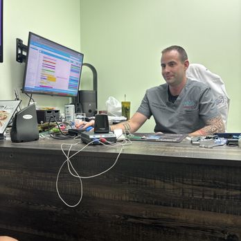 Walker Hearing Solutions - Austin Walker - Hearing Aid Providers Near Me - West Palm Beach, Florida Walker Hearing Solutions - Austin Walker - Hearing Aid Providers Near Me - West Palm Beach, Florida