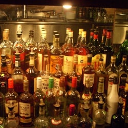 Hank's Bar - Yeah...they do have liquor...