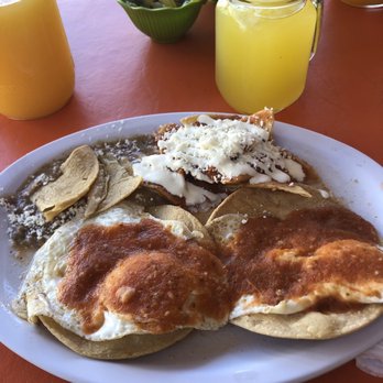 Rico Suave - Huevos rancheros - Breakfast & Brunch Near Me - Cabo San Lucas, BCS Rico Suave - Huevos rancheros - Breakfast & Brunch Near Me - Cabo San Lucas, BCS