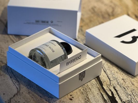 Bloomie's by Bloomingdale's by null