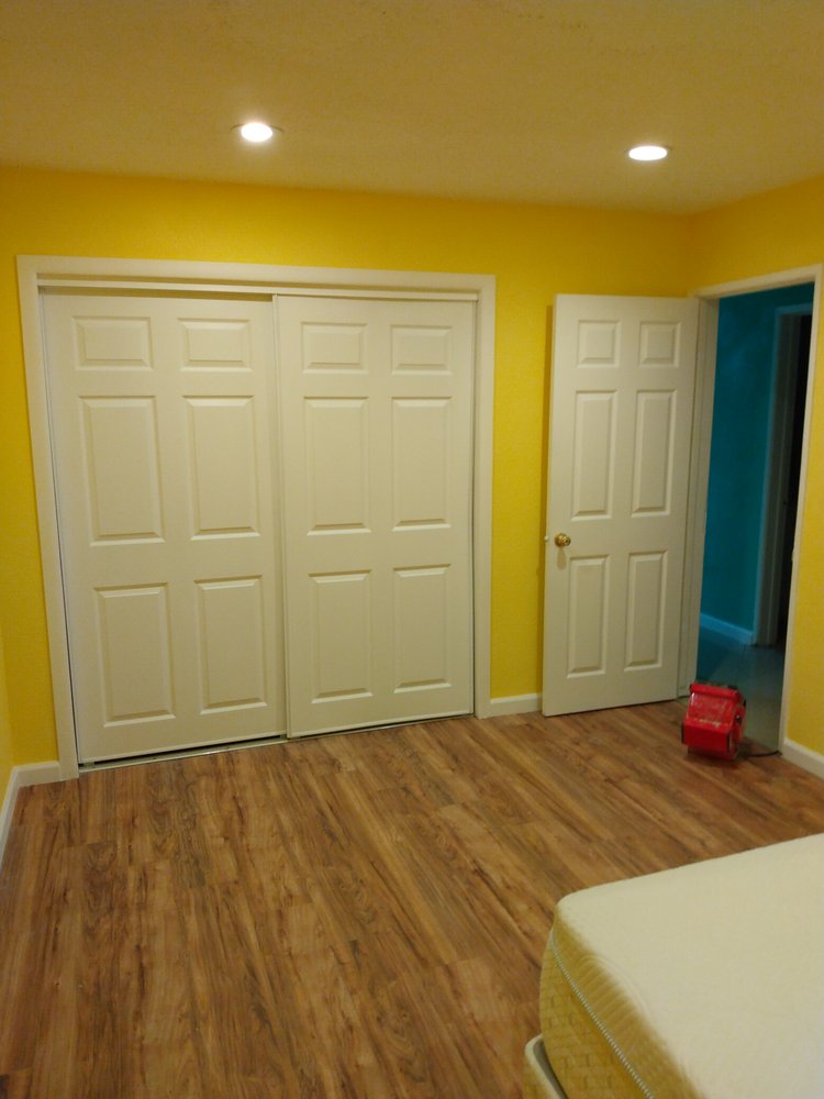 Slide of Universal Handyman Services