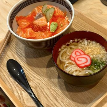 Totoya - Salmon bowl with Udon add-on - Japanese Near Me - Honolulu, Hawaii