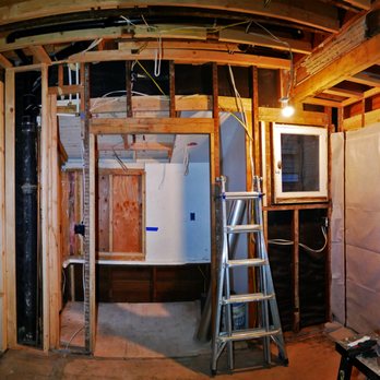 Weitzer Company - Down to the studs, subfloor, and ceiling joists - General Contractors Near Me - Portland, Oregon Weitzer Company - Down to the studs, subfloor, and ceiling joists - General Contractors Near Me - Portland, Oregon