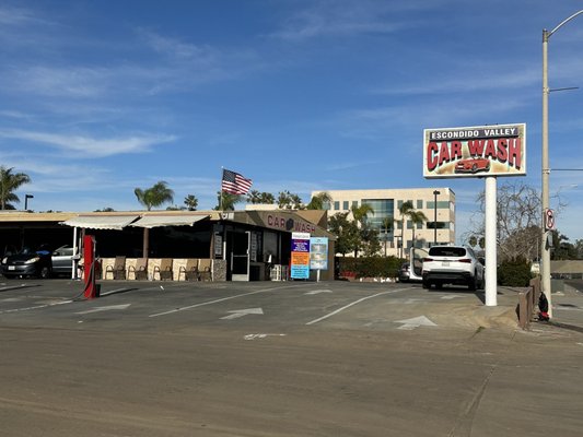 Mesmerizing Car Wash Escondido View in 4K Mesmerizing Car Wash Escondido View in 4K