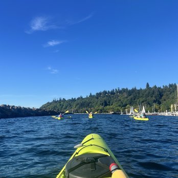 Ballard Kayak - Gorgeous surroundings and small group - Rafting/Kayaking Near Me - Seattle, Washington