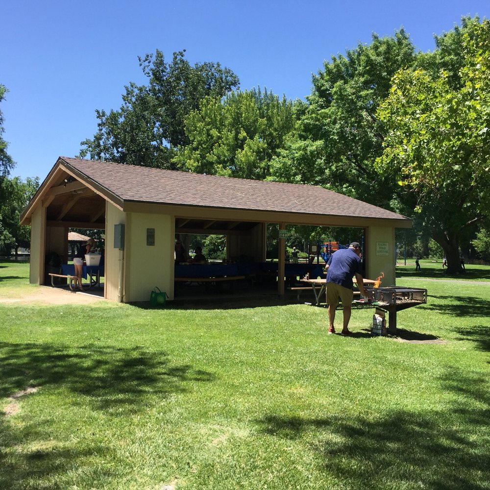 Bishop City Park - Great place to socialize with family and friends, with some BBQ! (Bishop City Park, CA) - Parks Near Me - Bishop, California Bishop City Park - Great place to socialize with family and friends, with some BBQ! (Bishop City Park, CA) - Parks Near Me - Bishop, California