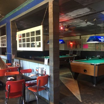 Blind Swine - Lounges Near Me - Afton, Oklahoma