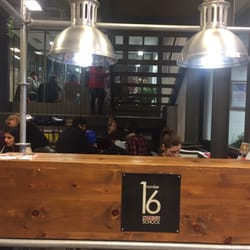 Number 16 School - La recepción