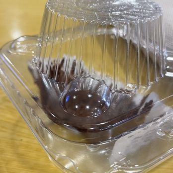 Sunshine's - Empty vegan chocolate cupcake - Juice Bars & Smoothies Near Me - Houston, Texas