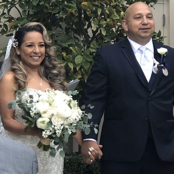 Delford West Flowers - Wedding bouquet - Florists Near Me