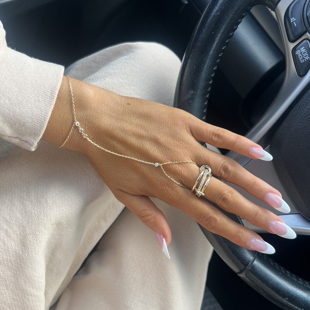 Vdara Nails Lounge - Nail Salons Near Me - San Clemente, California