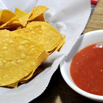 Playa Azul - Complimentary chips and salsa - Mexican Near Me - Winston-Salem, North Carolina