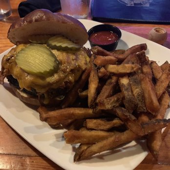 Kuma's Corner - Led Zeppelin Burger - American Near Me - Indianapolis, Indiana