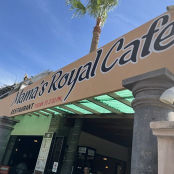 Mamas Royal Cafe - Breakfast & Brunch Near Me - Cabo San Lucas, BCS