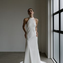 The White Door - Hera Couture - Hali
