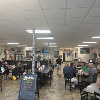 Groucho's Deli - Delis Near Me - Summerville, South Carolina