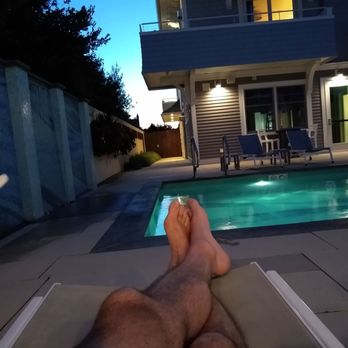 The Break - Hotels Near Me - Narragansett, Rhode Island
