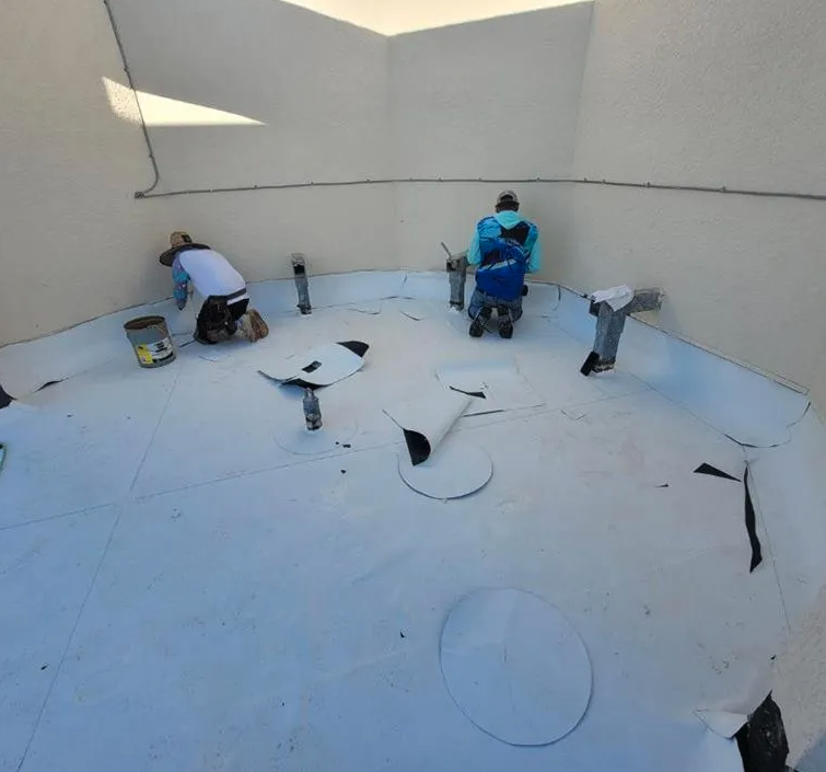 Slide of 6D Roofing & Consulting