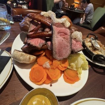 Hawksmoor - Lunch at Hawksmore - Steakhouses Near Me - Chicago, Illinois Hawksmoor - Lunch at Hawksmore - Steakhouses Near Me - Chicago, Illinois