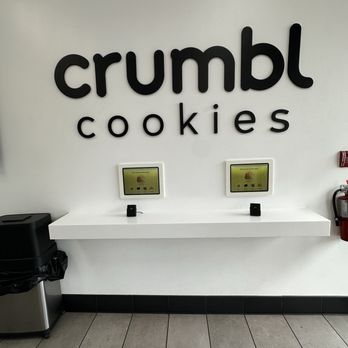 Crumbl - Redlands - Bakeries Near Me - Redlands, California