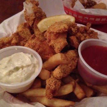 Pappy's Cafe - Fried fish platter (comes with fries) - American Near Me - Houston, Texas