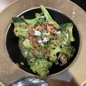 Aurum - Broccoli Cashew Poriyal - Indian Near Me - Los Altos, California Aurum - Broccoli Cashew Poriyal - Indian Near Me - Los Altos, California