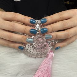 Adriana's Nails and Spa - Gel manicure