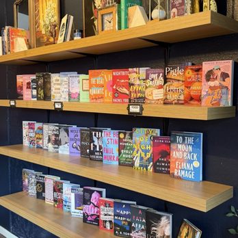 Authentic Books - Book selections change twice a week - Bookstores Near Me - Orlando, Florida Authentic Books - Book selections change twice a week - Bookstores Near Me - Orlando, Florida