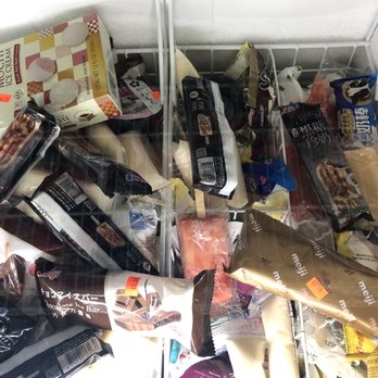 Cam Hung - Freezer full of frozen Desserts - Vietnamese Near Me - Sunnyvale, California
