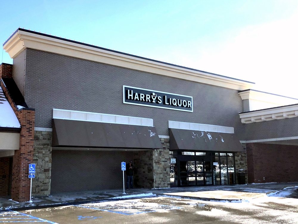 HARRY’S LIQUOR STORE Updated September 2024 11721 Roe Ave, Leawood