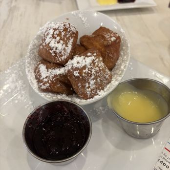 Brunch - Breakfast & Brunch Near Me - Milwaukee, Wisconsin