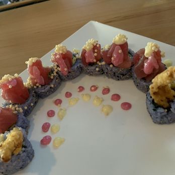 Somo Kitchen & Sushi - Paradise - Sushi Bars Near Me - Providence, Rhode Island Somo Kitchen & Sushi - Paradise - Sushi Bars Near Me - Providence, Rhode Island