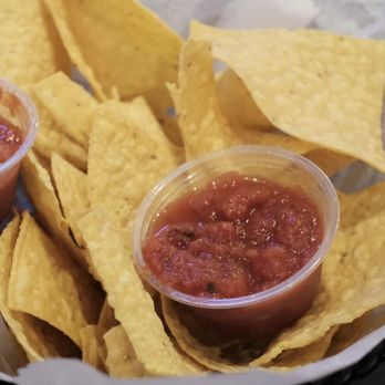 Taco Rico Hollywood - Salsa and chips - Colombian Near Me - Hollywood, Florida