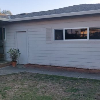 Esteban Gonzalez - Plants removed from side of house - Landscaping Near Me Esteban Gonzalez - Plants removed from side of house - Landscaping Near Me