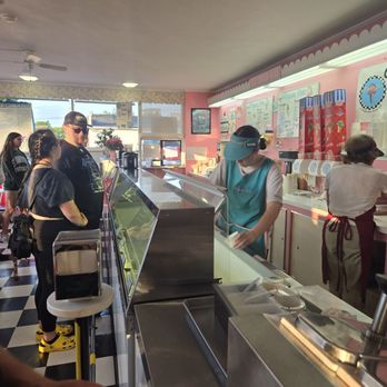 Dipper Dan - Ice Cream & Frozen Yogurt Near Me - Honeoye Falls, New York Dipper Dan - Ice Cream & Frozen Yogurt Near Me - Honeoye Falls, New York
