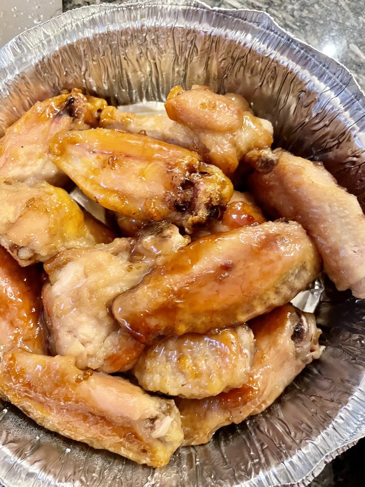 MENED’S PIZZERIA Updated September 2024 20 Photos & 40 Reviews 2233 McAllister Ave, Port