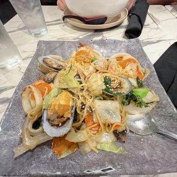 Pho Vanhly Asian Bistro - Sesame Garlic Ramen Noodles with seafood! - Noodles Near Me - Wilmington, North Carolina Pho Vanhly Asian Bistro - Sesame Garlic Ramen Noodles with seafood! - Noodles Near Me - Wilmington, North Carolina