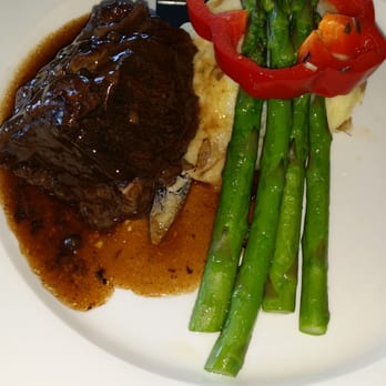 The Promenade Cafe - Ale Short Rib Lunch Special - Cafes Near Me - Long Beach, California The Promenade Cafe - Ale Short Rib Lunch Special - Cafes Near Me - Long Beach, California