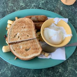 Chris's Chuck Wagon Diner - Bargain $9.99 = 2 poached eggs, home fries and rye