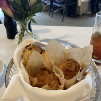 Weekapaug Inn - Hotels Near Me - Westerly, Rhode Island