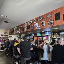 Coach's Sports Bar & Grill - Bar