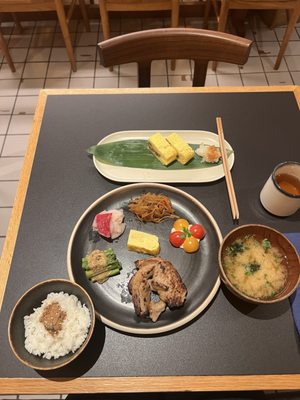 OKONOMI / YUJI Ramen Manhattan by null