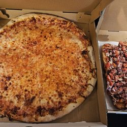 Fabio & Joe's - cheese pizza - bruschetta