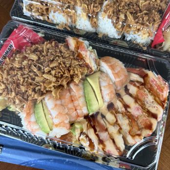 Sushi Spot - Sushi Bars Near Me - St. Clair Shores, Michigan