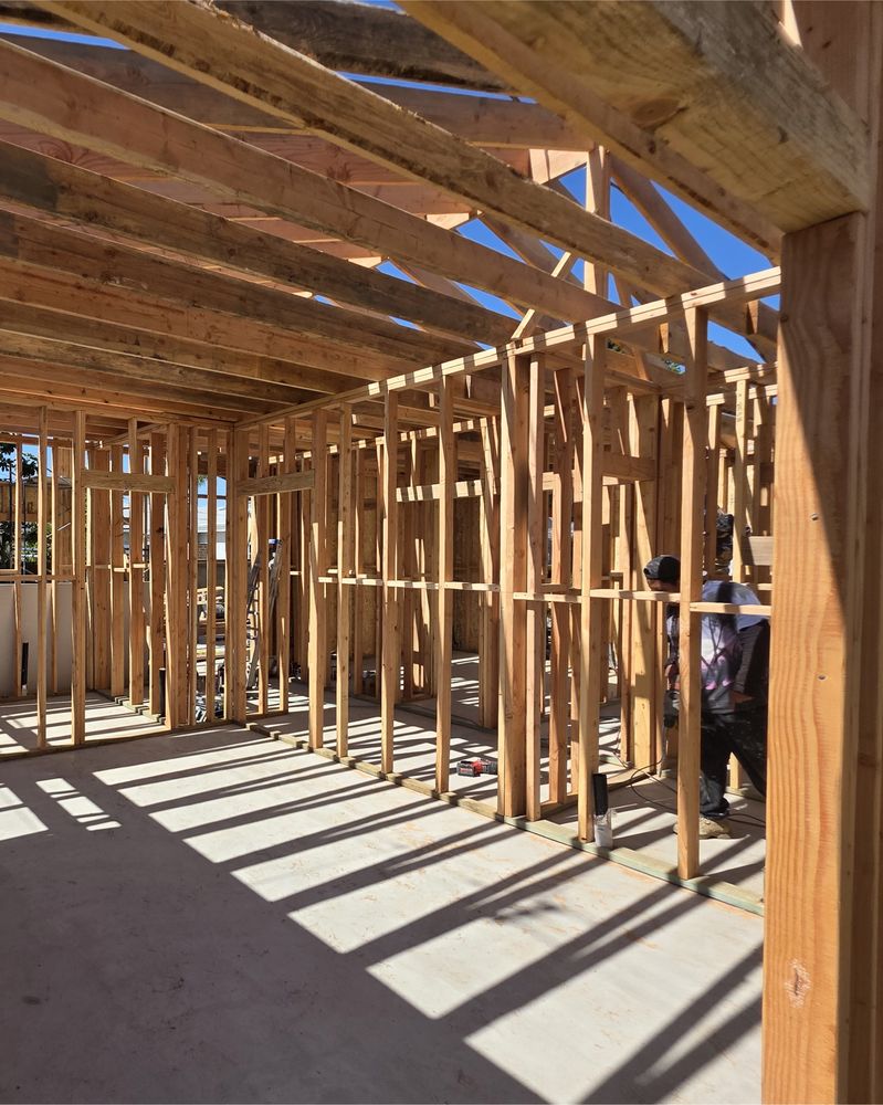 Slide of Var Construction